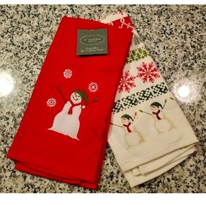 2 St. Nicholas Sq Red SNOWMAN Holiday Dish Towels